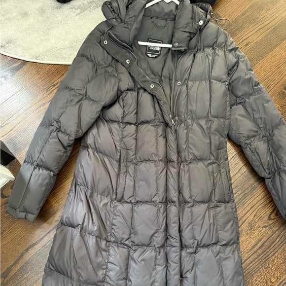 Womens northface long coat - Picture 1 of 3